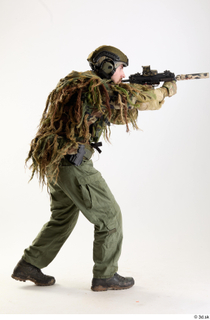 Alex Lee in ghillie Crouching Shooting crouching shooting whole body…